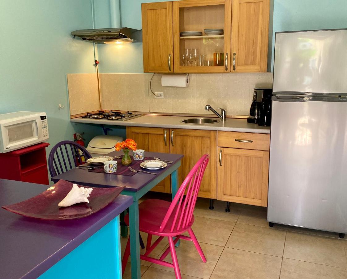 Little Paradise Aruba Vacation Apartments Palm Beach Bagian luar foto