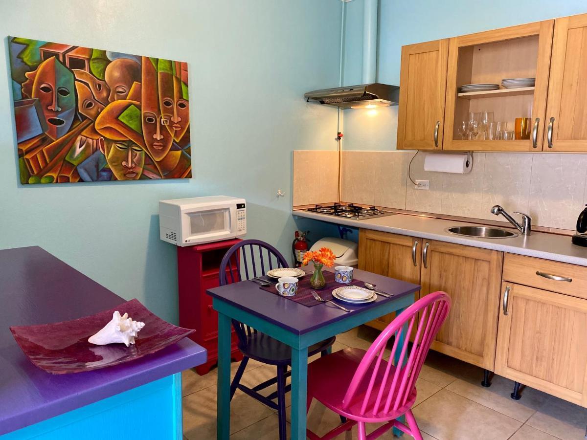 Little Paradise Aruba Vacation Apartments Palm Beach Bagian luar foto