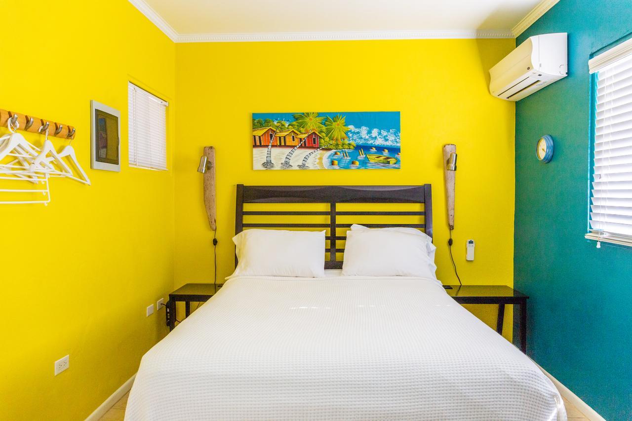 Little Paradise Aruba Vacation Apartments Palm Beach Bagian luar foto