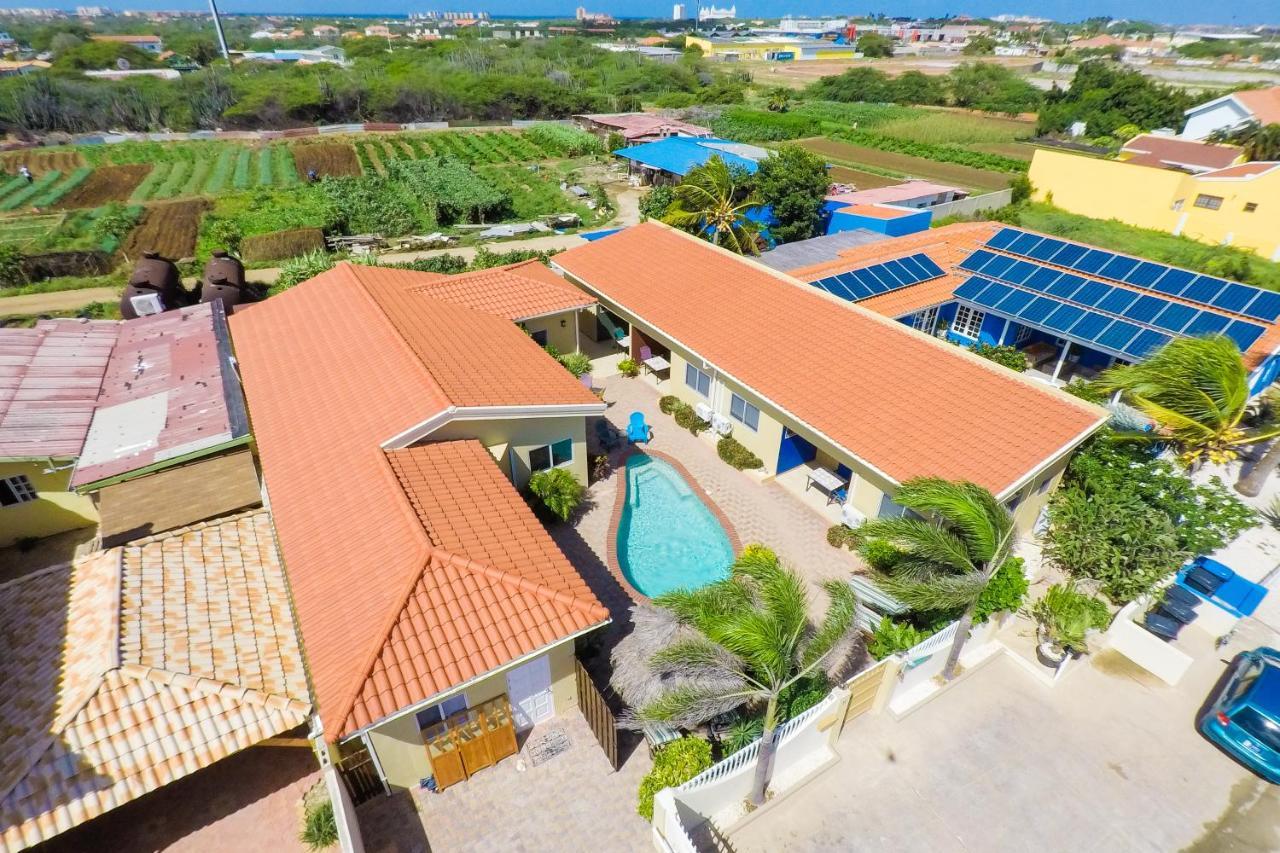 Little Paradise Aruba Vacation Apartments Palm Beach Bagian luar foto