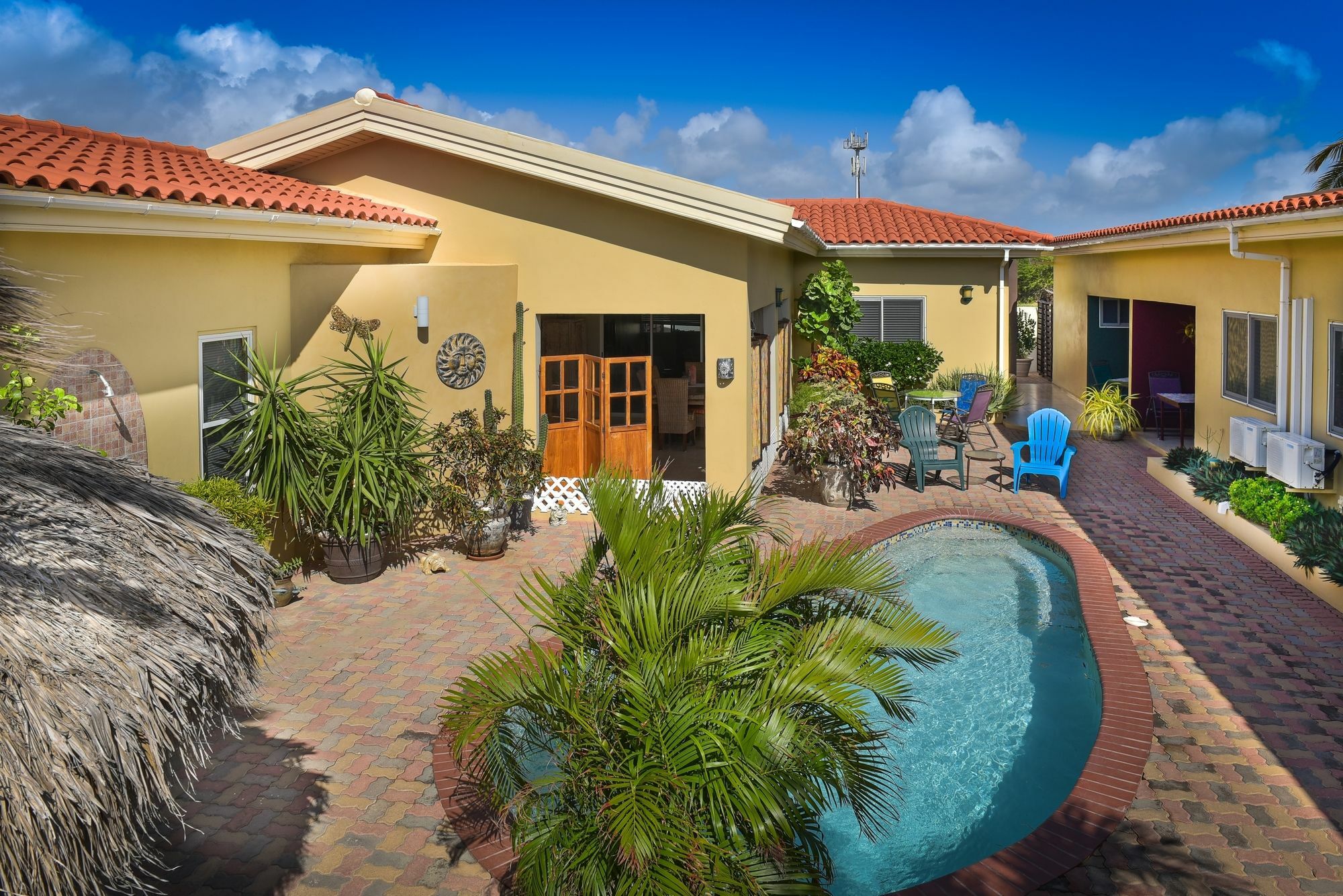 Little Paradise Aruba Vacation Apartments Palm Beach Bagian luar foto