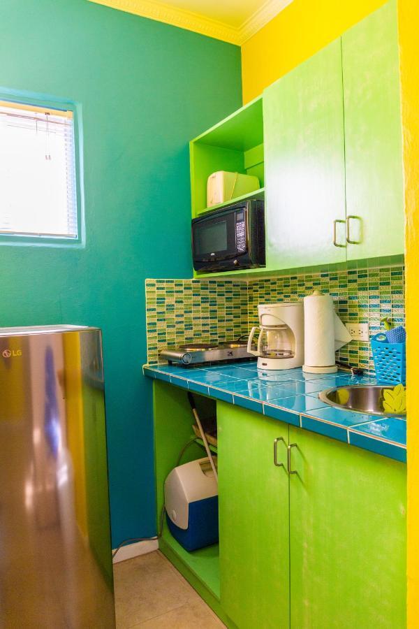 Little Paradise Aruba Vacation Apartments Palm Beach Bagian luar foto