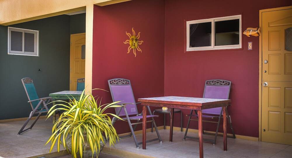 Little Paradise Aruba Vacation Apartments Palm Beach Bagian luar foto